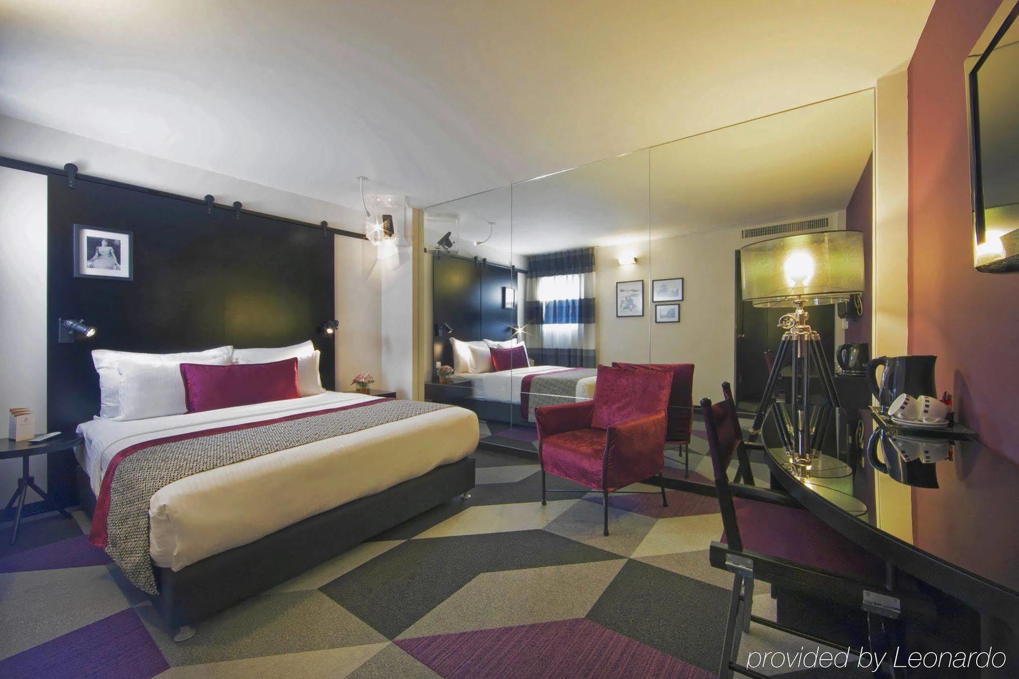 Cinema Hotel - An Atlas Boutique Hotel Тел Авив Екстериор снимка